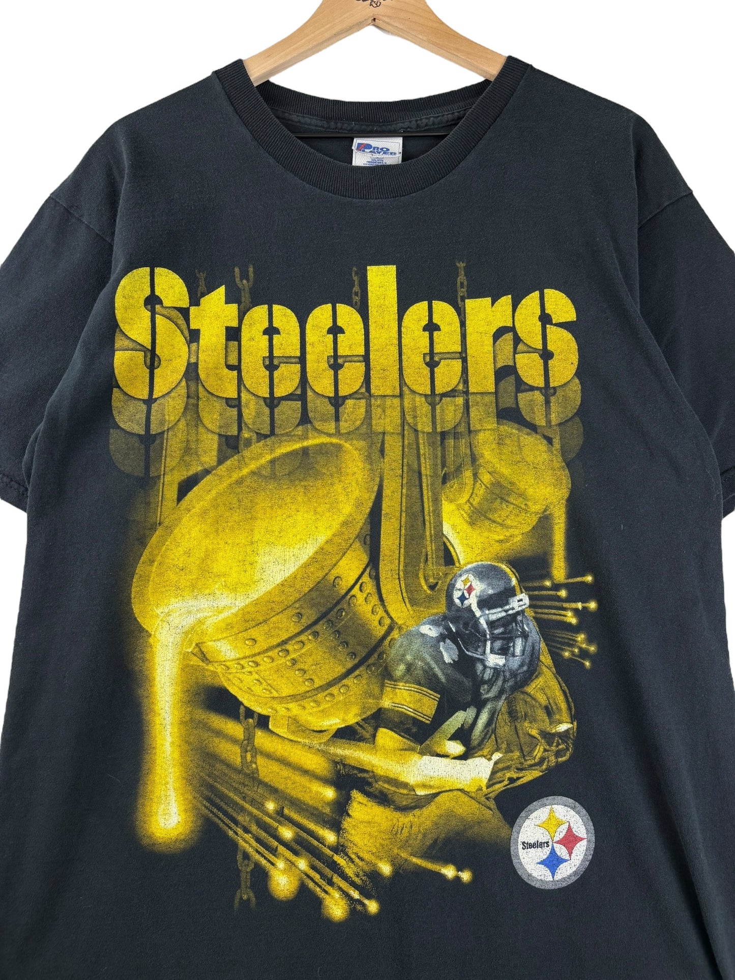 (L) Vintage Steelers Steel Bucket & Player Graphic Tee