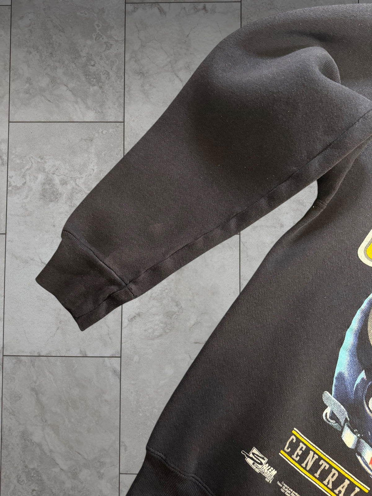 (XS/S) 1992 Steelers Salem Helmet Graphic Crewneck