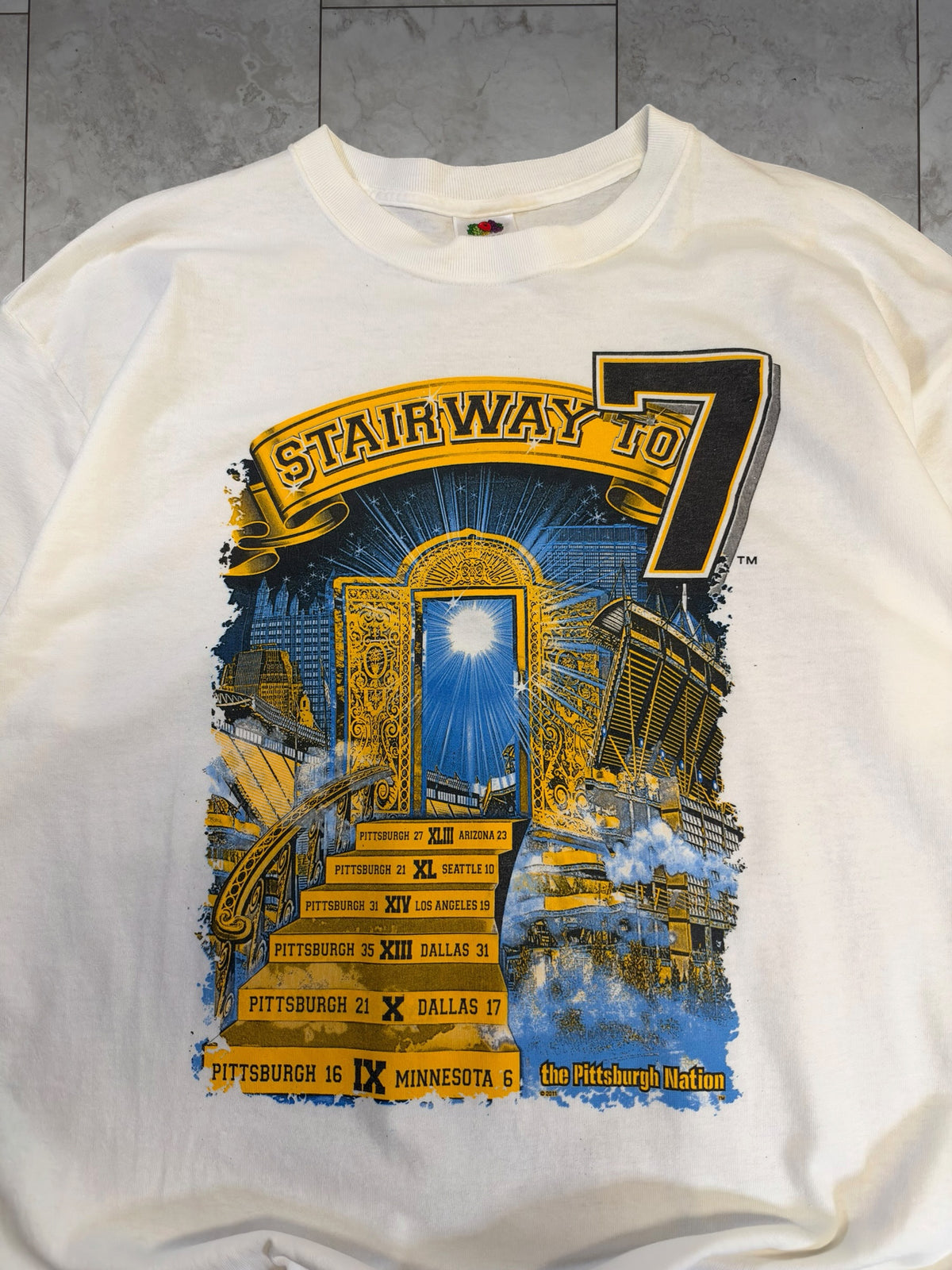 (XL) Vintage Y2K Steelers Stairway to Seven Graphic Tee