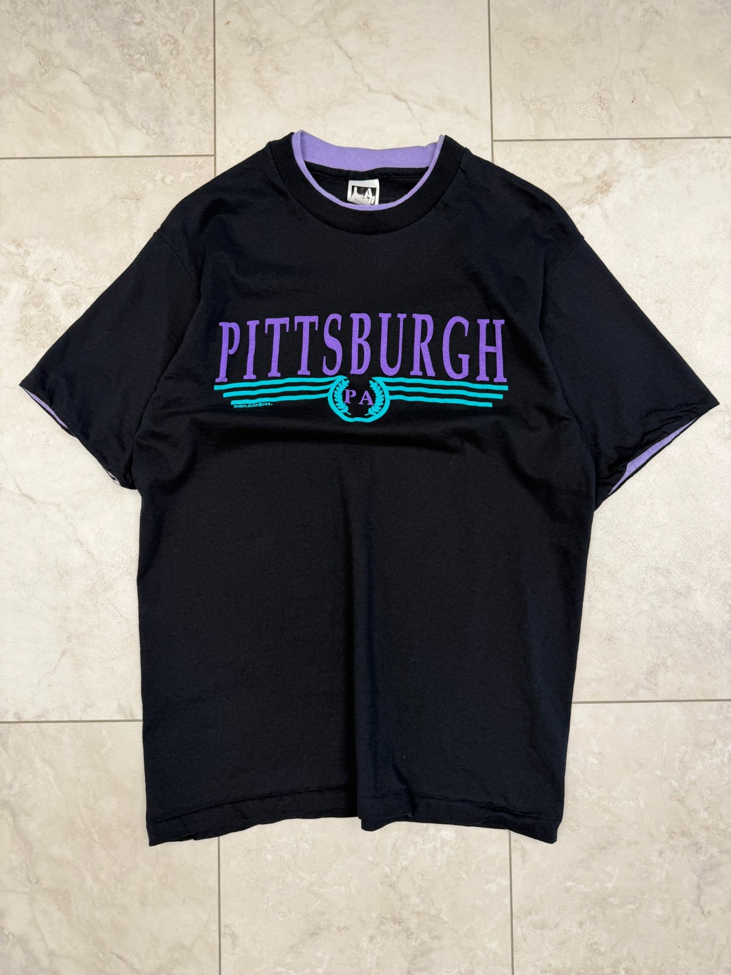 (L) 1991 Pittsburgh Double-Collar Script Tee