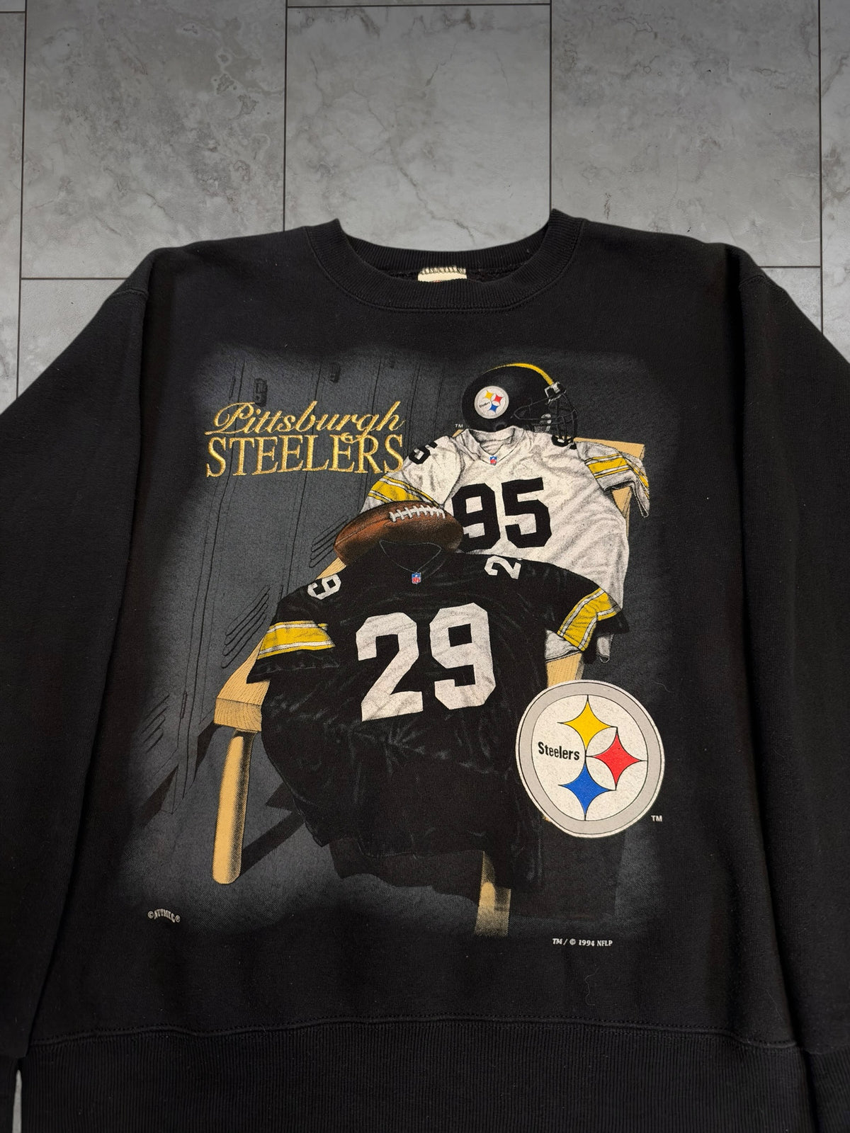 (M) 1994 Steelers Lockerroom Embroidered + Graphic Crewneck