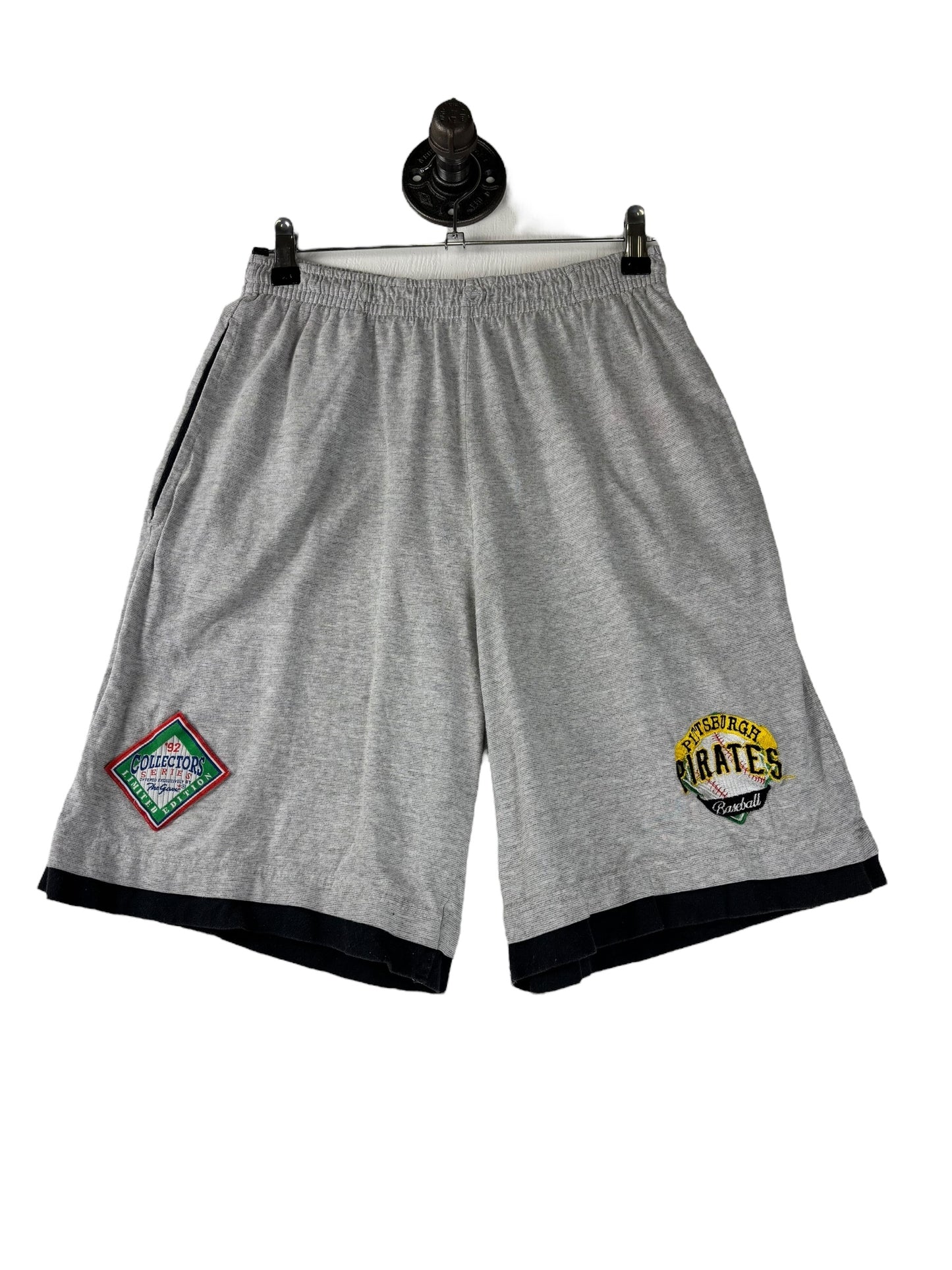 (M/L) Vintage Pirates Shorts