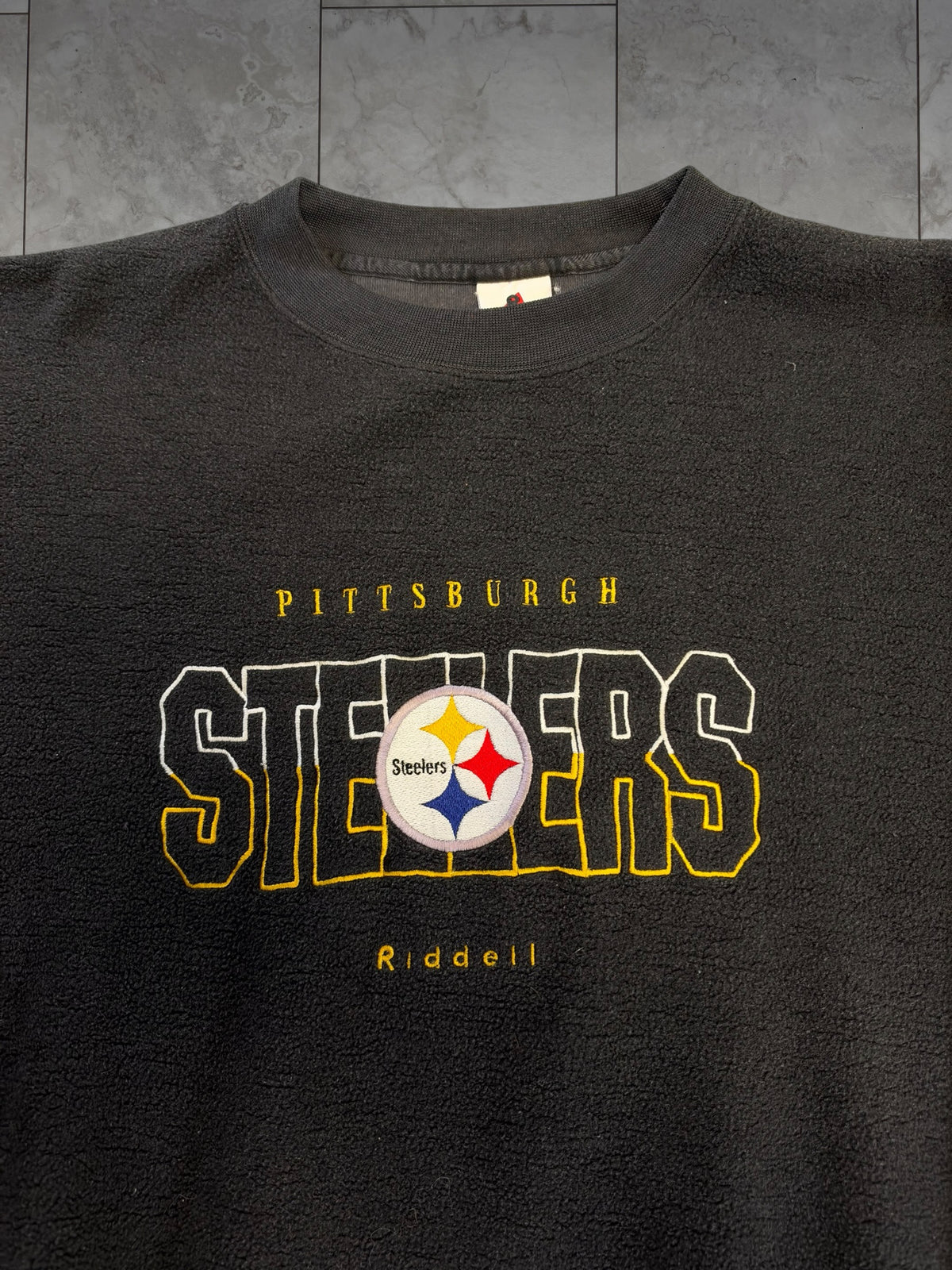 (M) Vintage 90's Steelers Embroidered Fleece Crewneck
