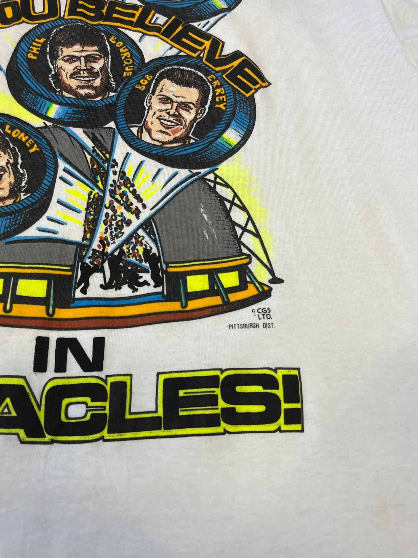 (L) Vintage Pittsburgh Penguins Do You Believe in Miracles Tee
