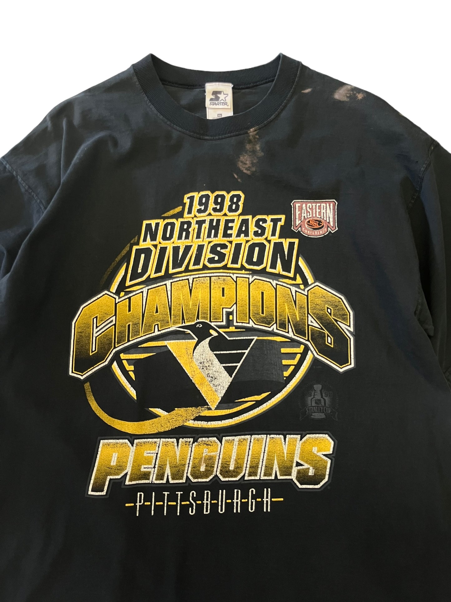 (XL) 1998 Penguins Northeast Division Champs Tee