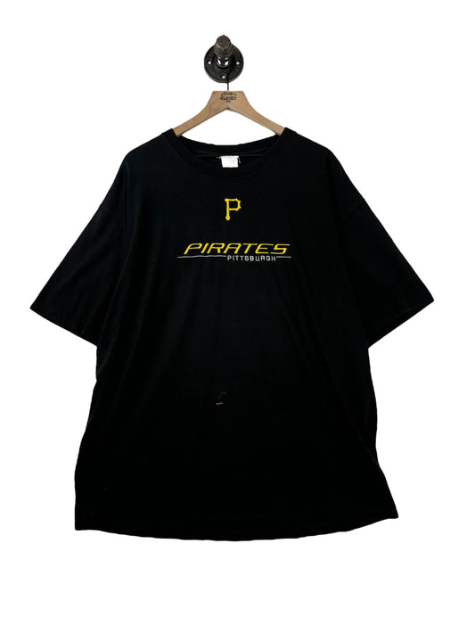 (XXL) Vintage Pirates Embroidered Tee