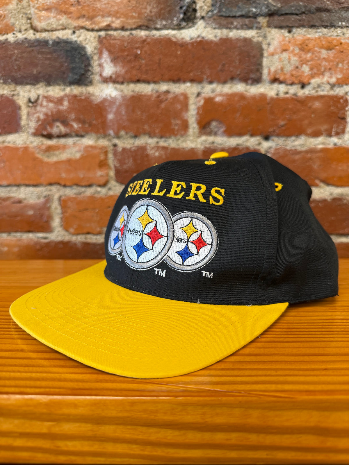 Vintage 90’s Steelers Team NFL Triple Logo Snapback