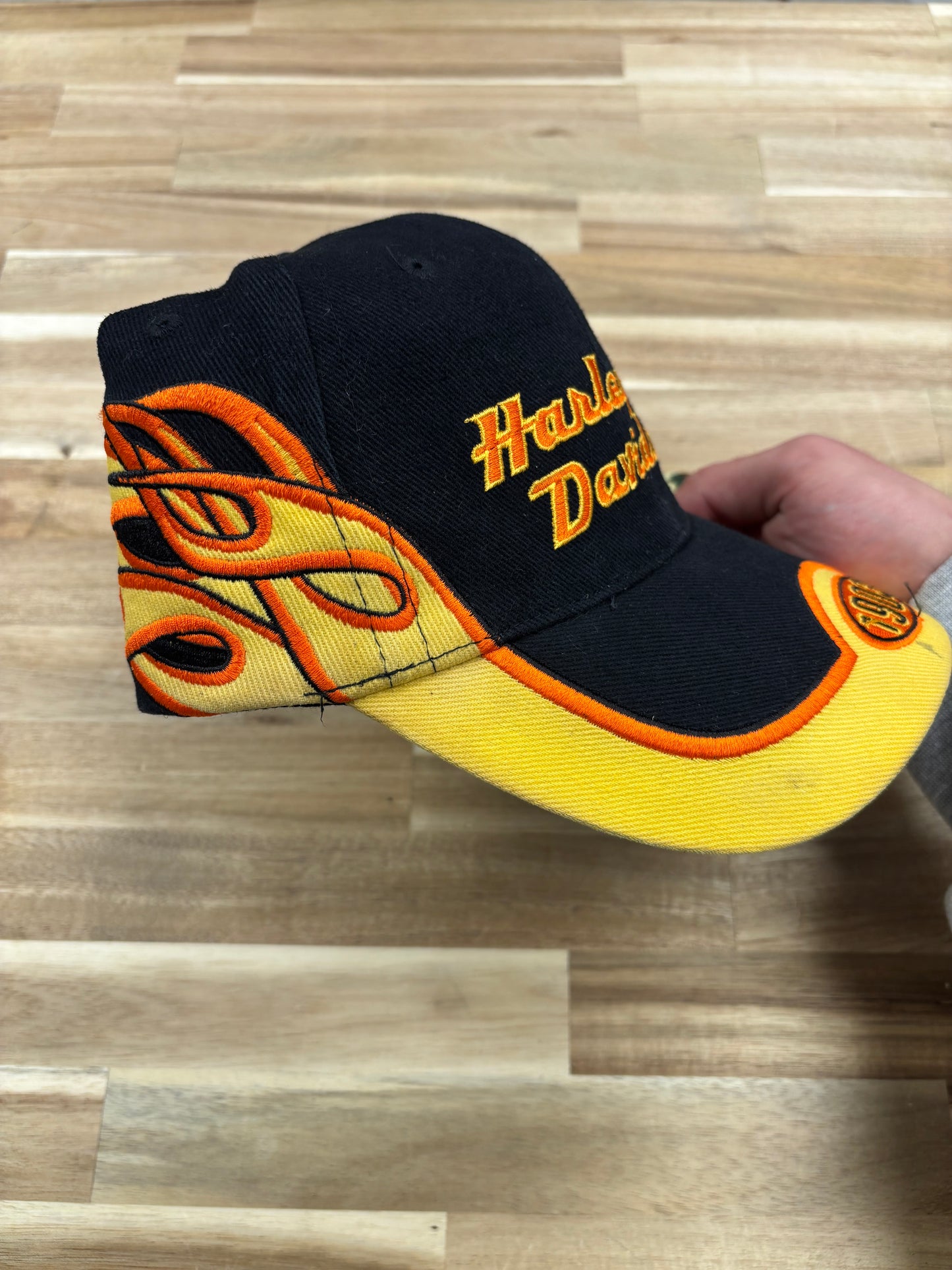 Vintage Harley Davidson Strap-back  Hat