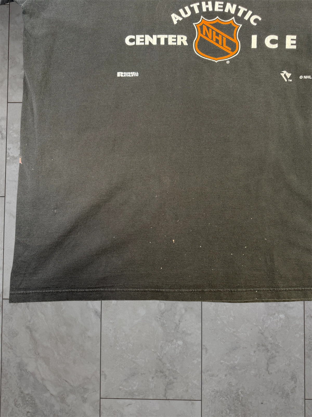 (XXL) Vintage 90’s Penguins Russell Graphic Tee