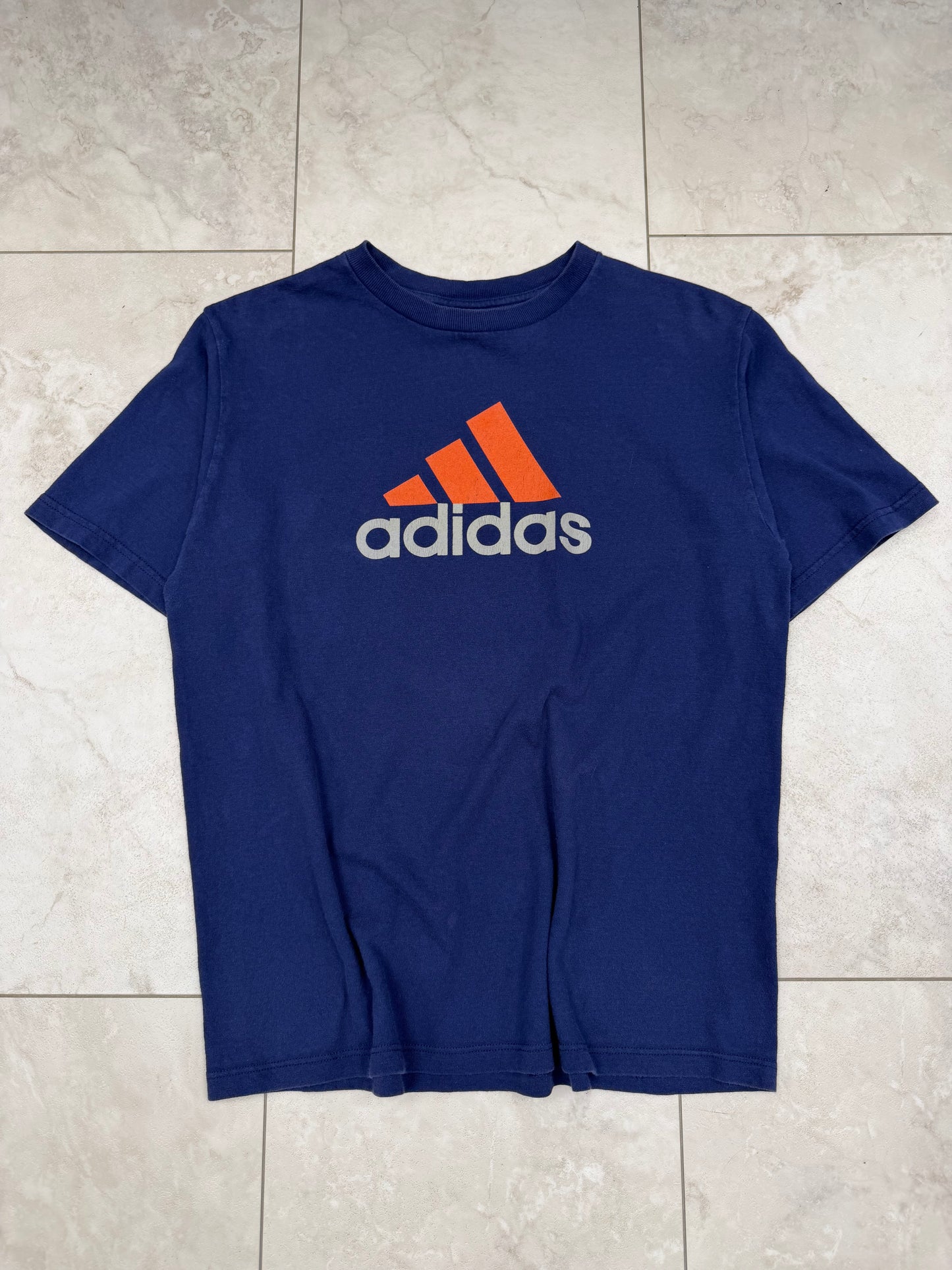 (S) Vintage Y2K Adidas Graphic Tee