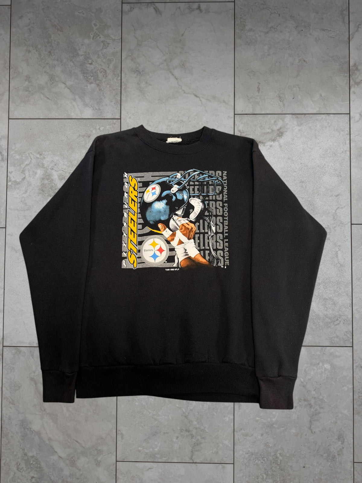 (S) 1996 Steelers Helmet Hold Crewneck