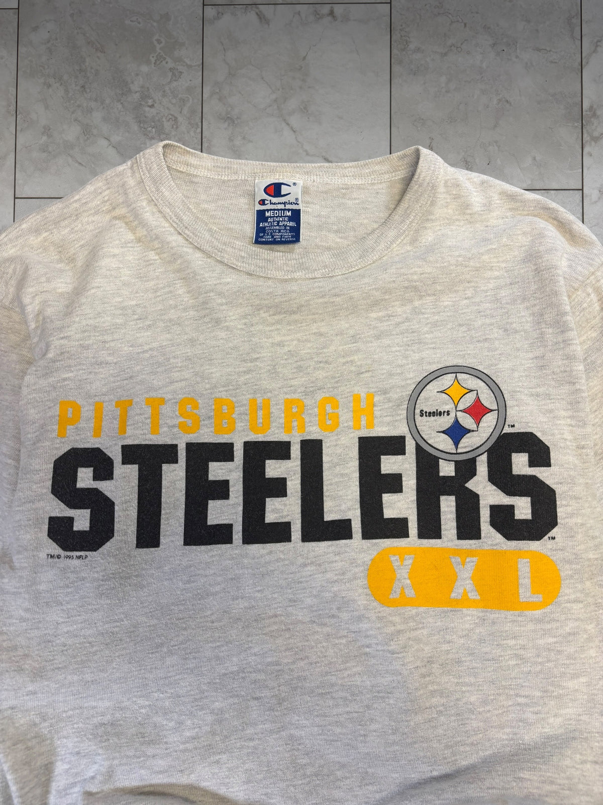 (S/M) Vintage 90's Steelers Champion Tee