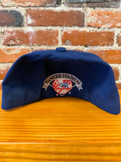 Vintage New York Yankees Fitted Hat