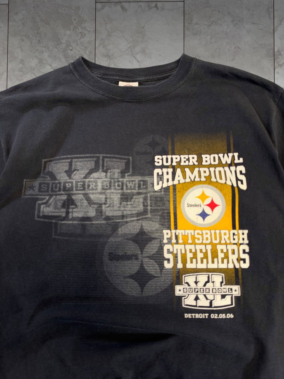(S) 2006 Steelers Superbowl XL Champs Graphic Tee