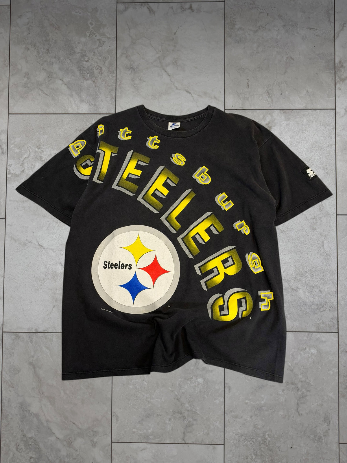 (L) 1993 Steelers Arch Full Print Starter Graphic Tee