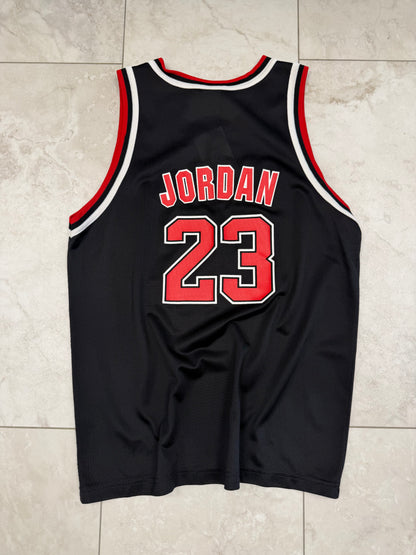 (S) Vintage 90’s Michael Jordan #23 Bulls Jersey