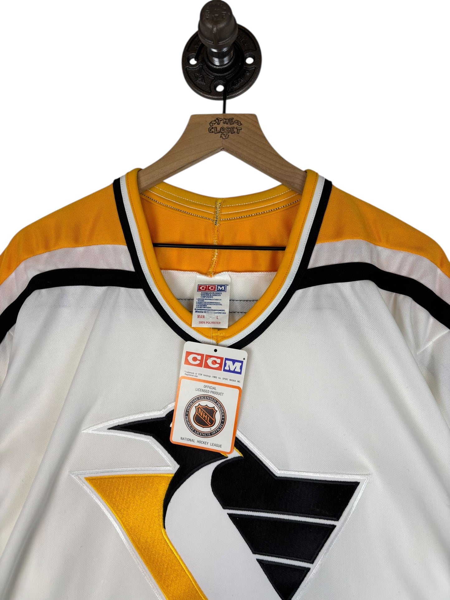 (L) Vintage Penguins CCM Jersey (NEW)