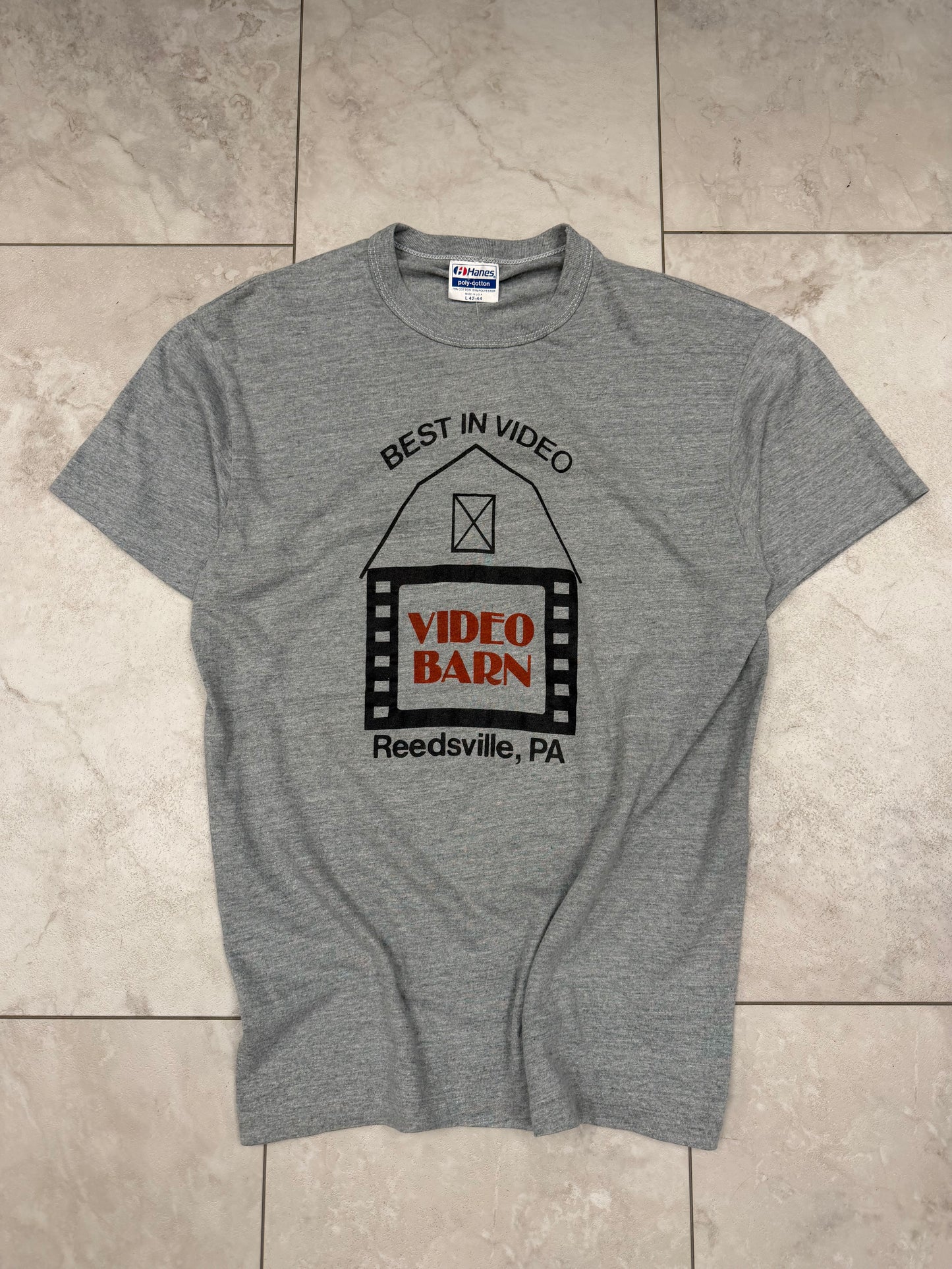 (M) Vintage 80’s Video Barn Graphic Tee