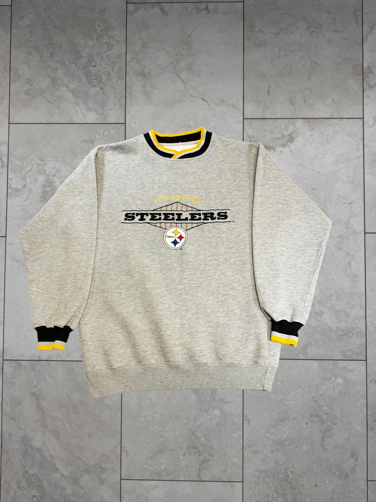 (XL) Vintage 90's Steelers Embroidered Starter Crewneck