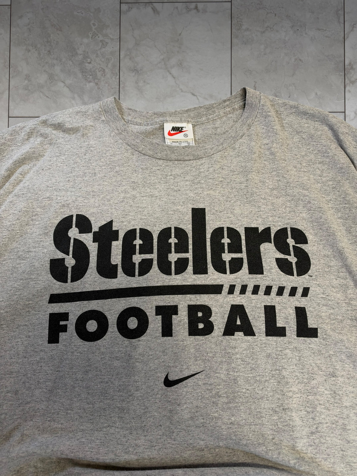 (XXL) Vintage 90's Steelers Nike Graphic Tee