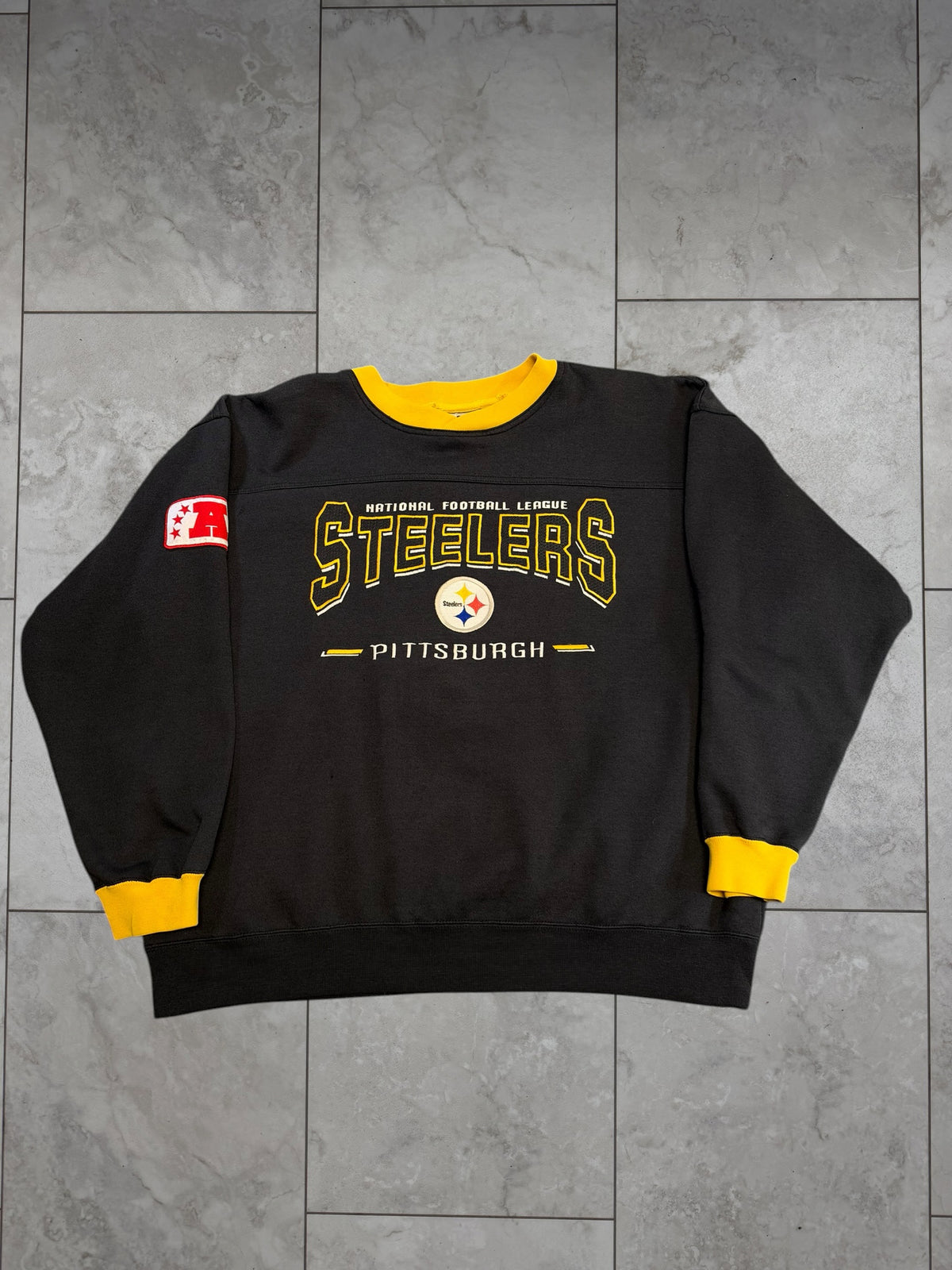 (L) Vintage 90's Steelers Embroidered Lee Crewneck