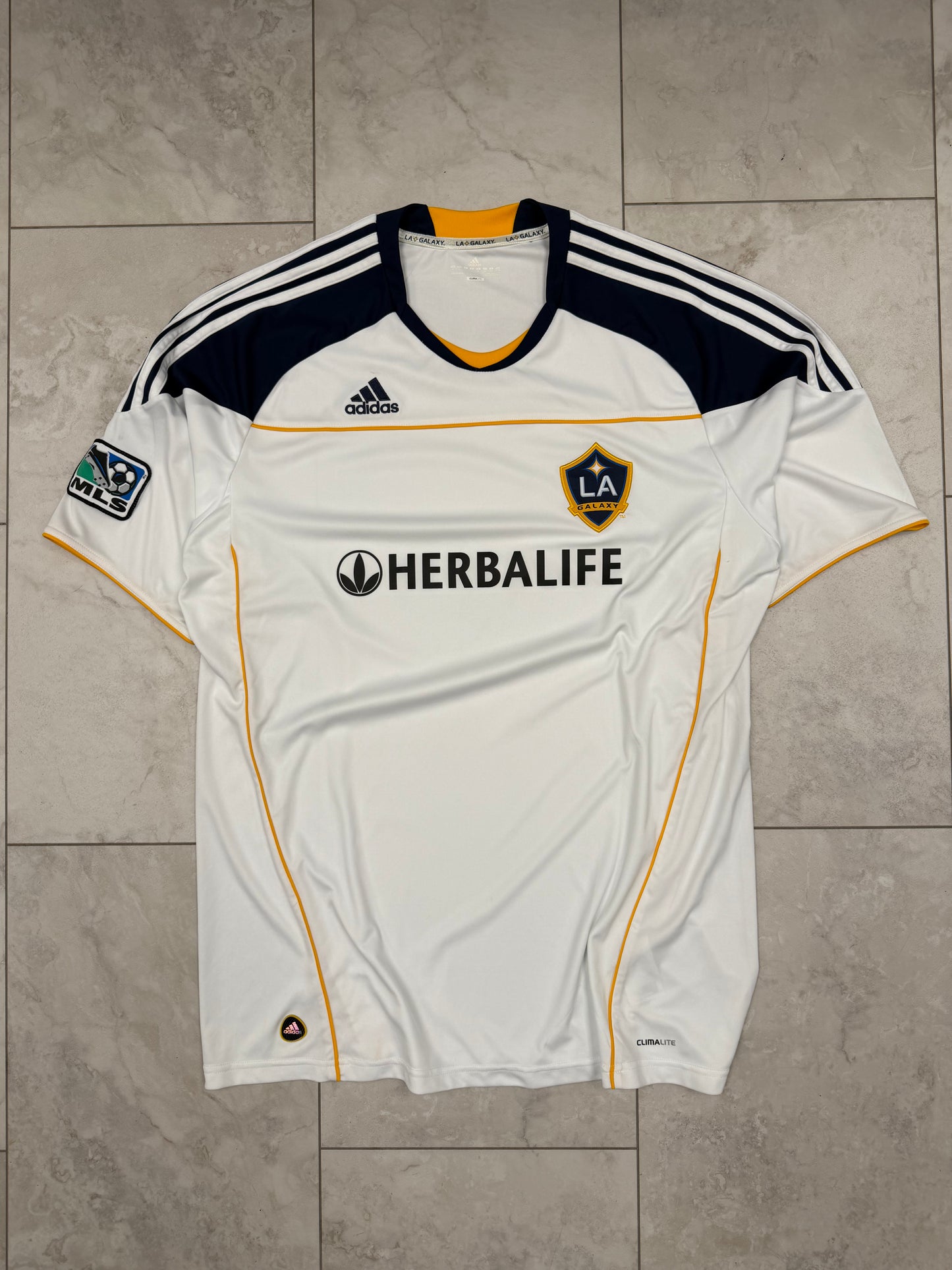 (XL) Vintage Y2K LA Galaxy Soccer Jersey