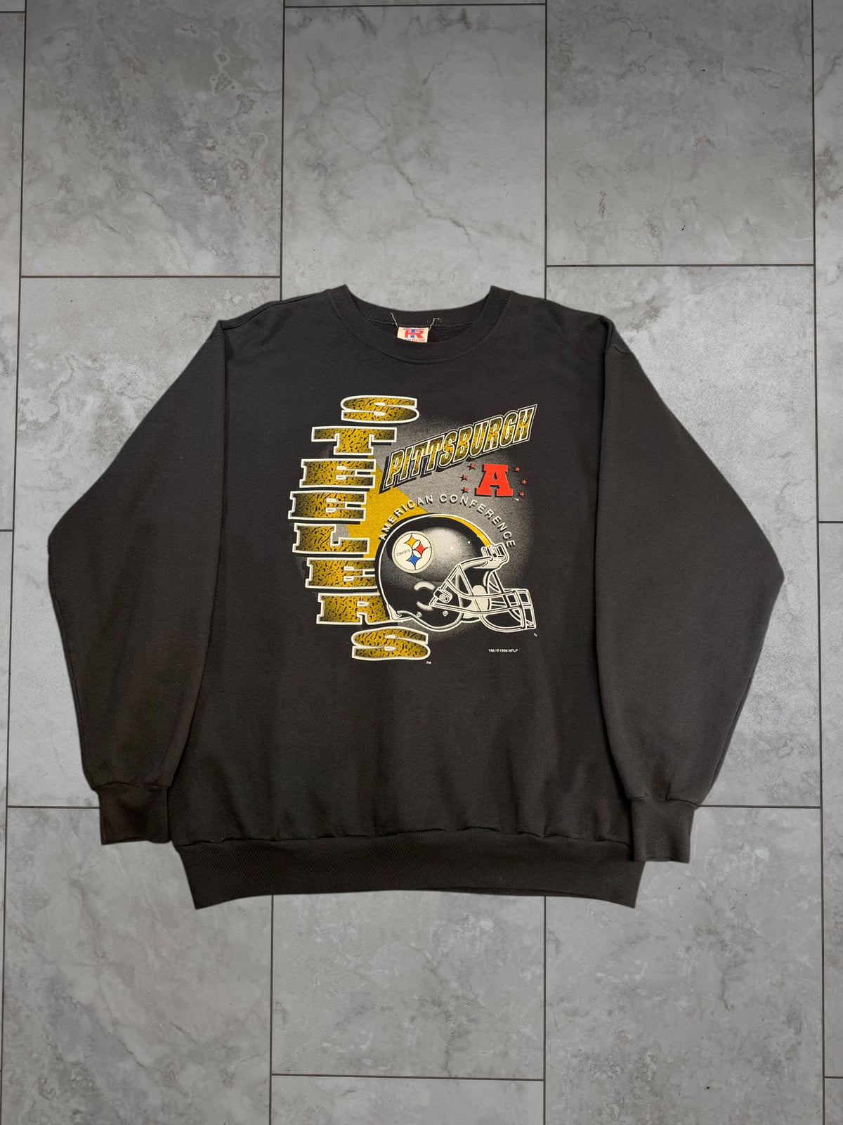 (XL) 1996 Steelers Curved Text Team Rated Crewneck