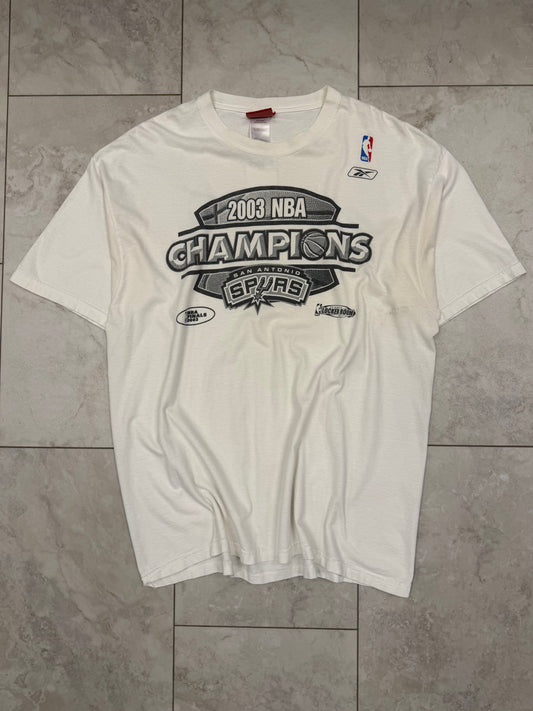 (L) 2003 Reebok San Antonio Spurs NBA Champions Graphic Tee
