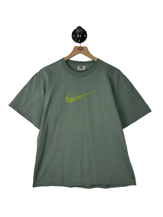 (S/M) Vintage Nike Center Logo Tee