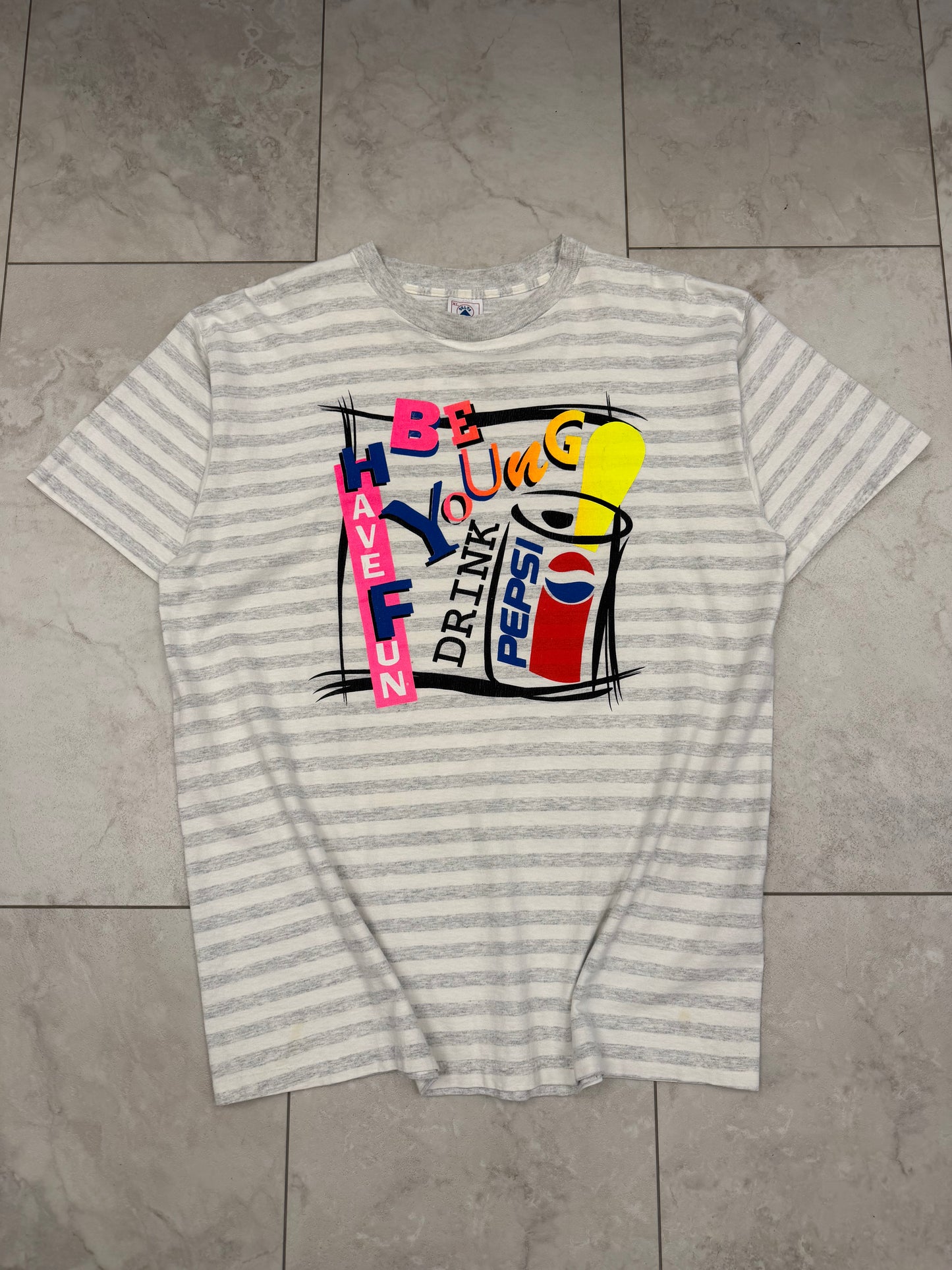 (XL) Vintage 90’s Pepsi Graphic Tee