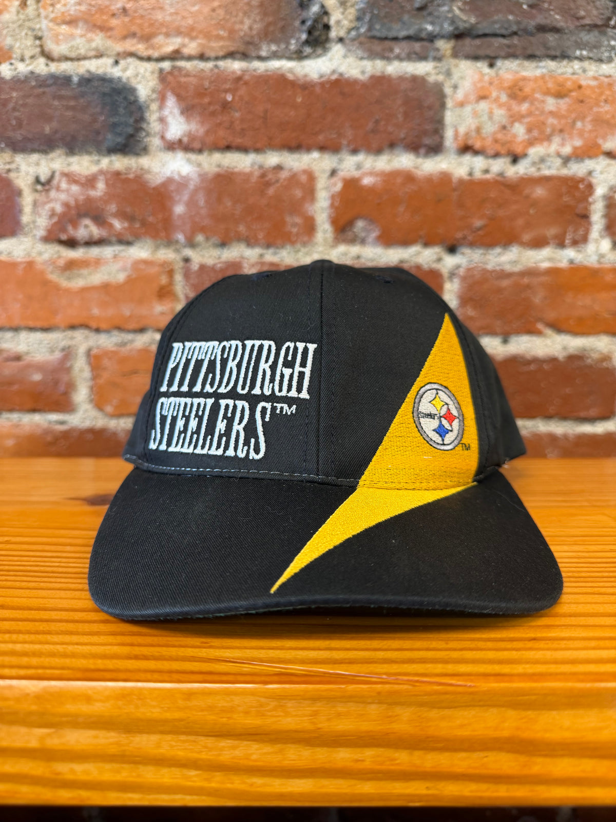Vintage 90’s Steelers Script & Logo Snapback