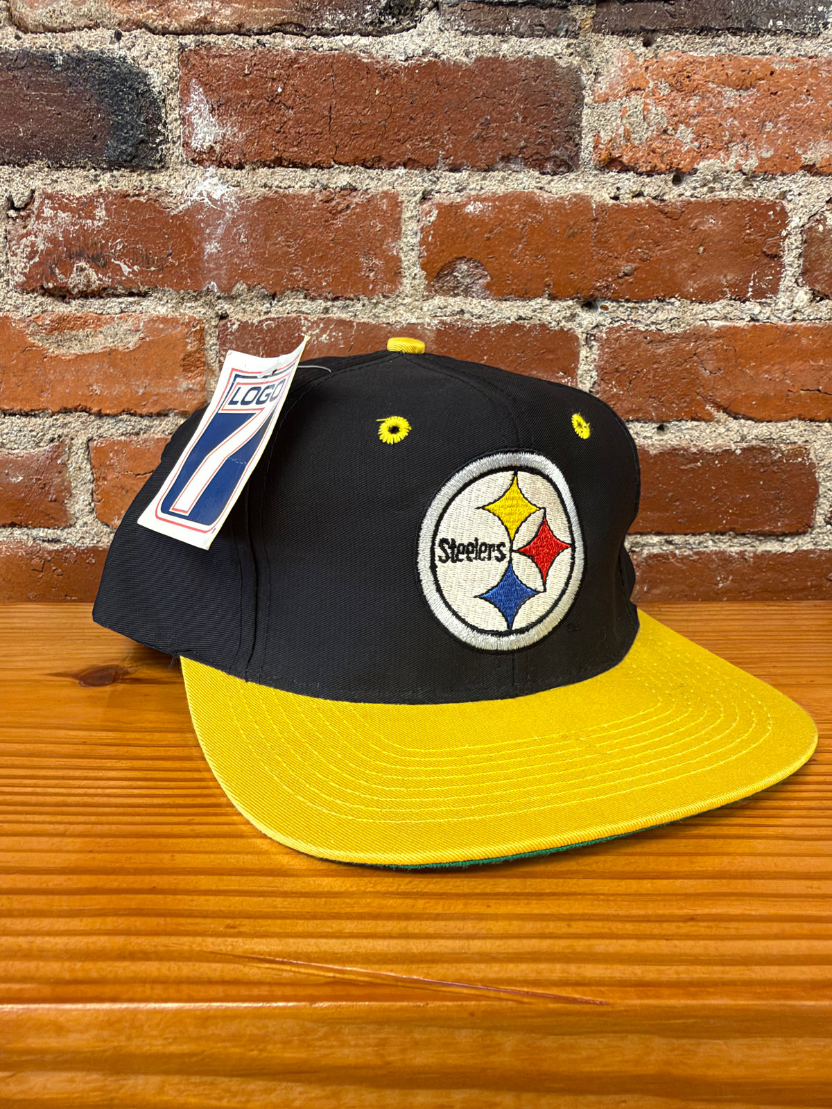 Vintage Steelers Big Logo Logo 7 Snapback Hat (Brand New)