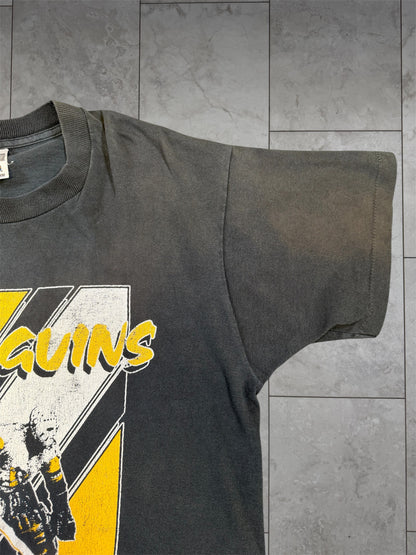 (L) 1989 Penguins Goalie Well-Worn Graphic Tee