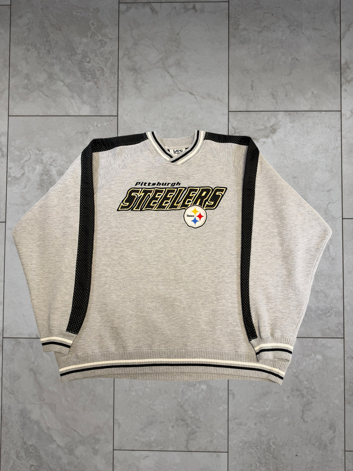 (XL) Vintage 90's Steelers Embroidered Lee Crewneck