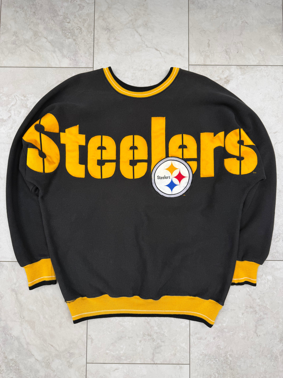 (M/L) Vintage 90’s Steelers Embroidered Legends Spellout Crewneck