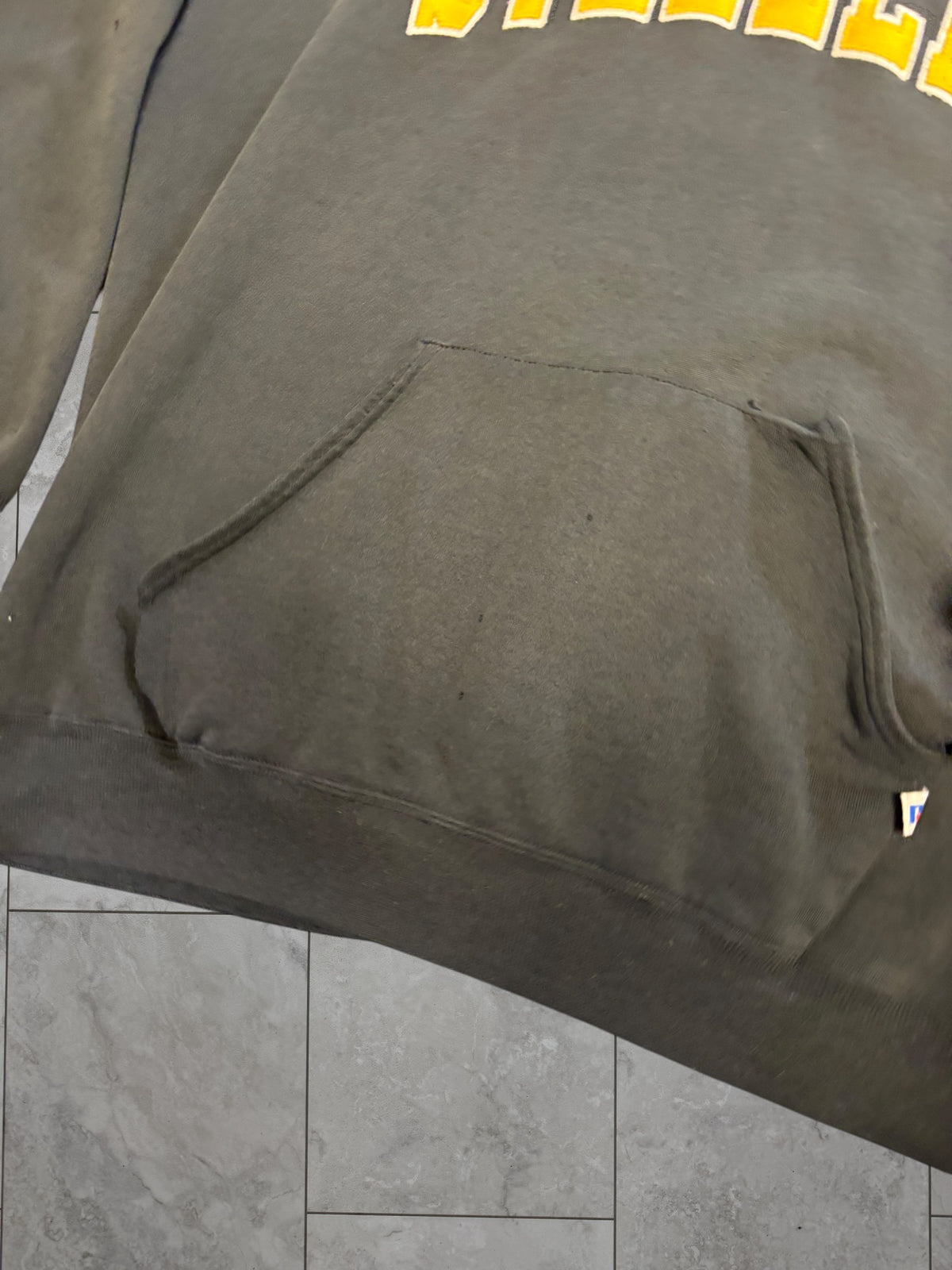 (XXL) Vintage 90's Steelers Thrashed Russel Hoodie