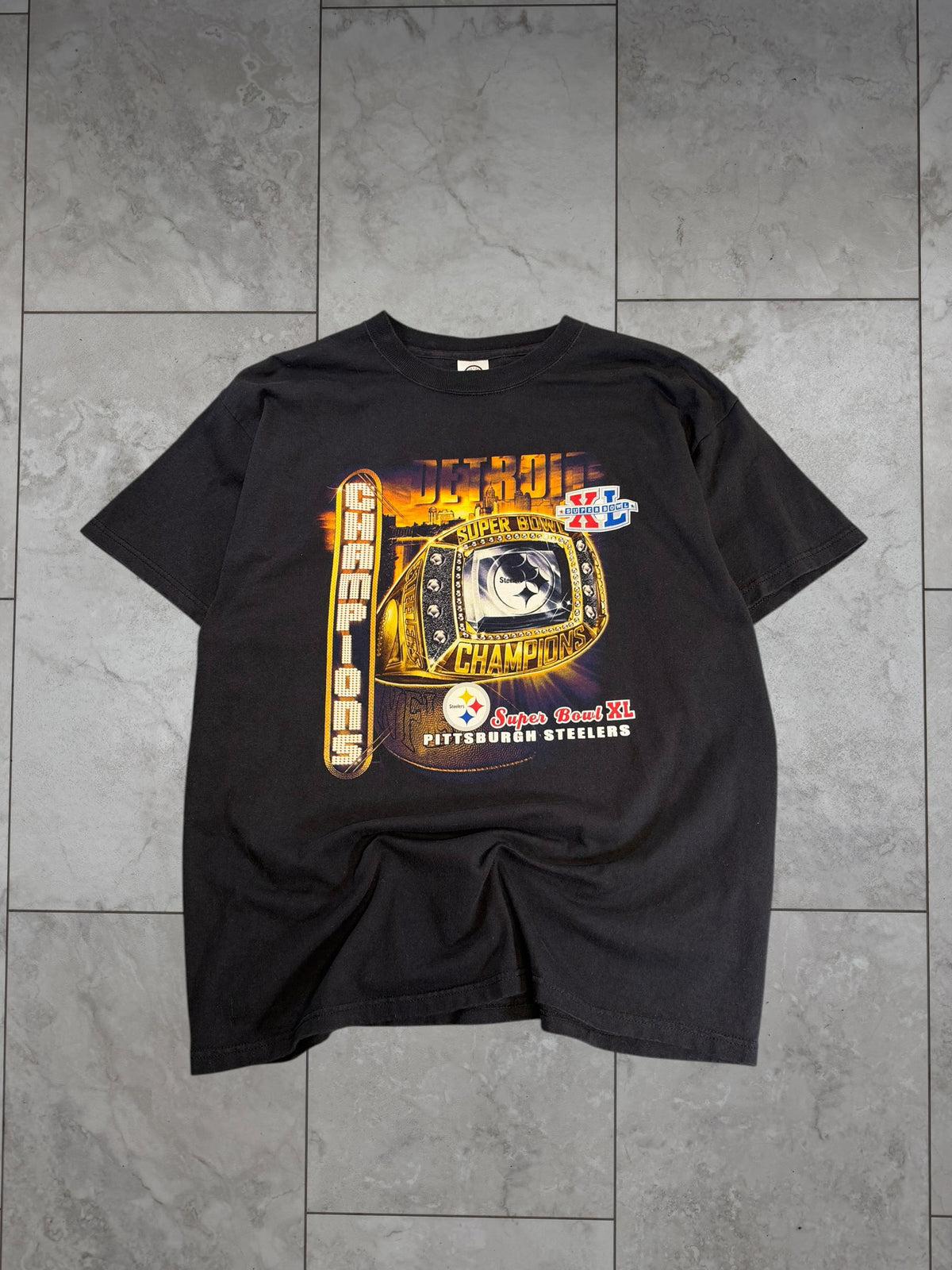 (L) 2006 Steelers Superbowl XL Champions Tee