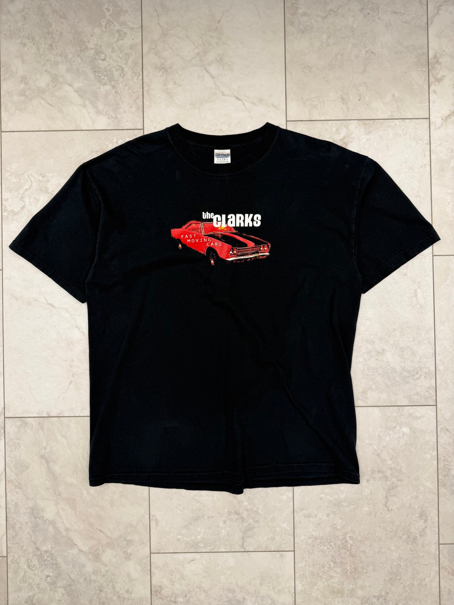 (XL) Vintage Y2K The Clarks “Fast Moving Cars” Graphic Tee