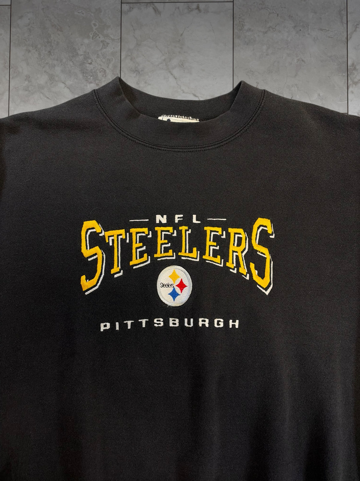 (M) Vintage 90's Steelers Embroidered Lee Crewneck