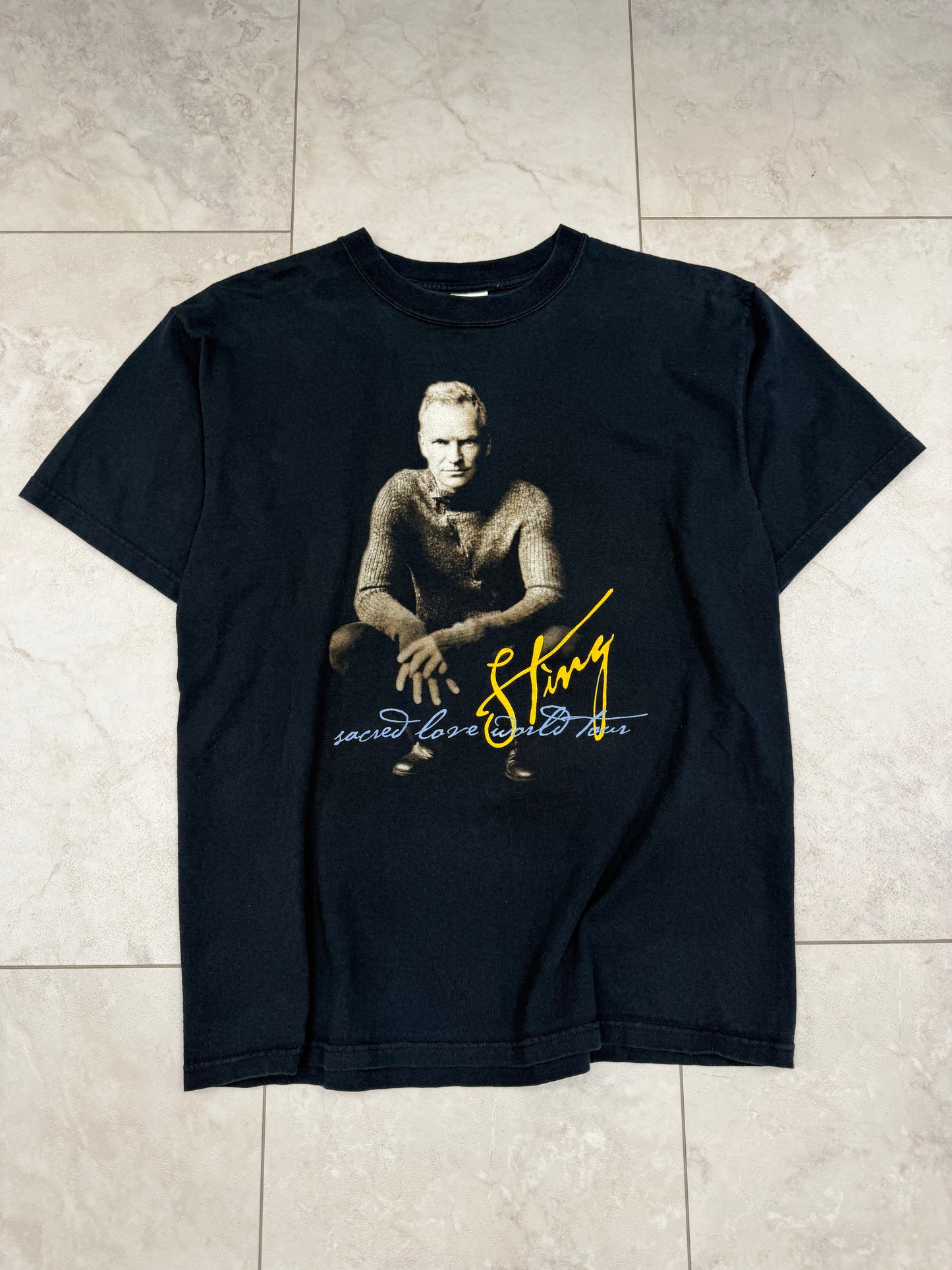 (M) 2004 Sting "Sacred Love" World Tour Graphic Tee