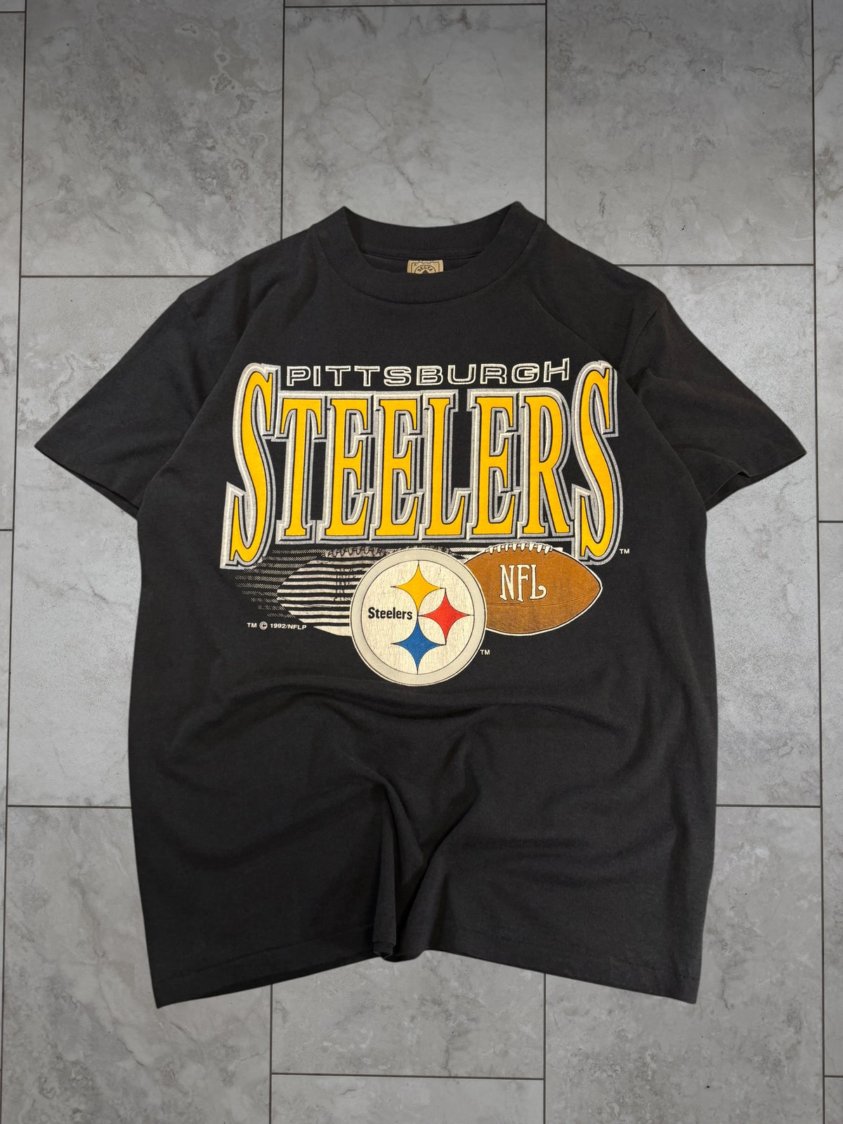 (M) 1992 Steelers Graphic Tee