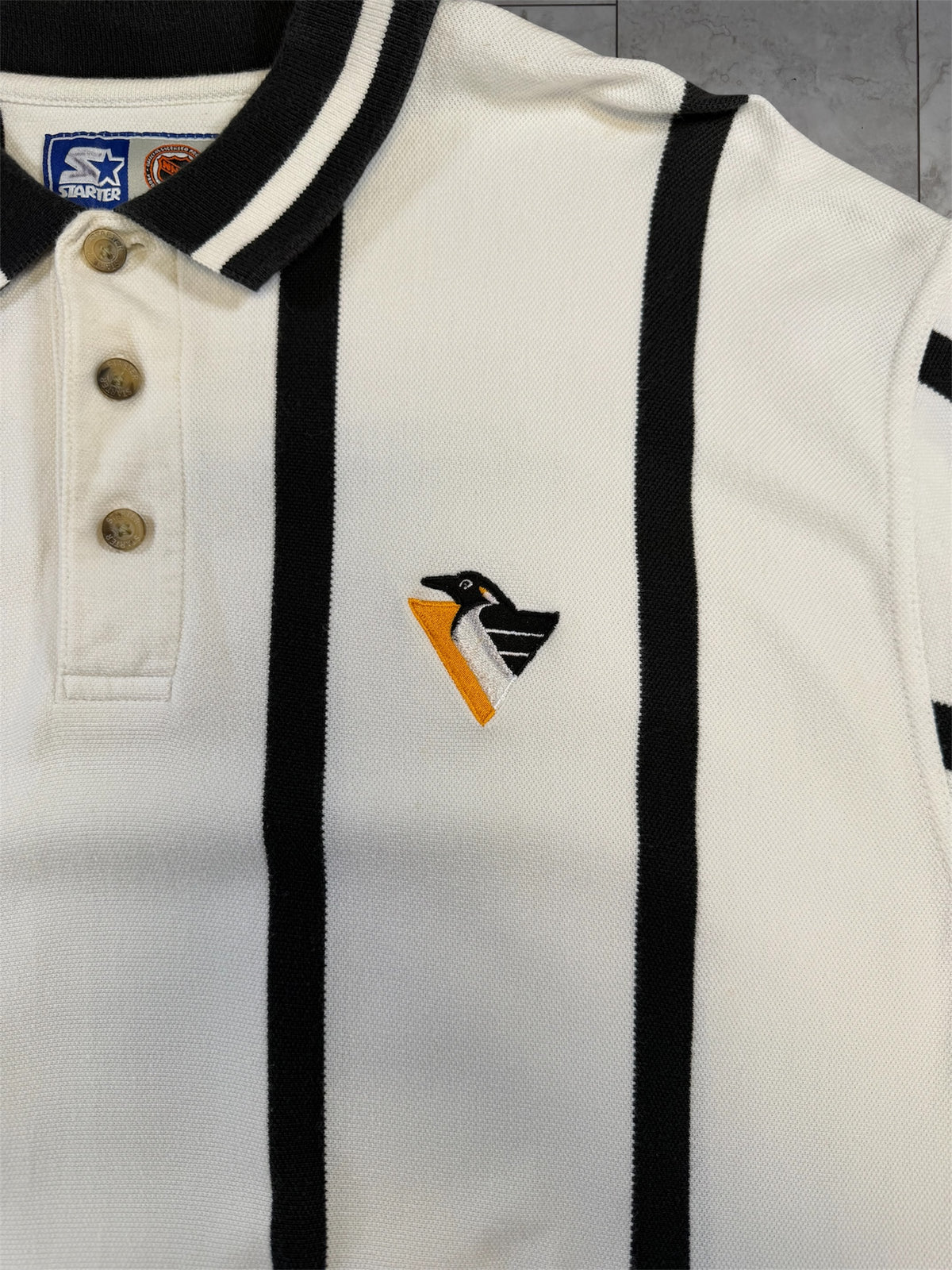 (L) Vintage 90’s Penguins Robo Pen Embroidered Starter Polo Shirt