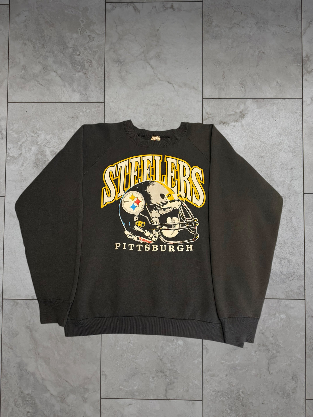(L) Vintage 90's Steelers Riddell Hemlet Graphic Crewneck