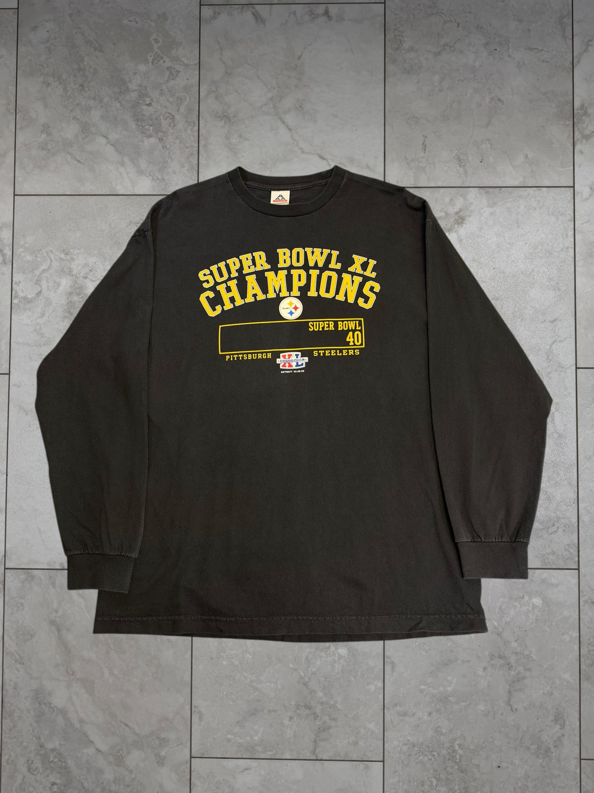(XL) 2006 Steelers Superbowl XL Champs Longsleeve Shirt