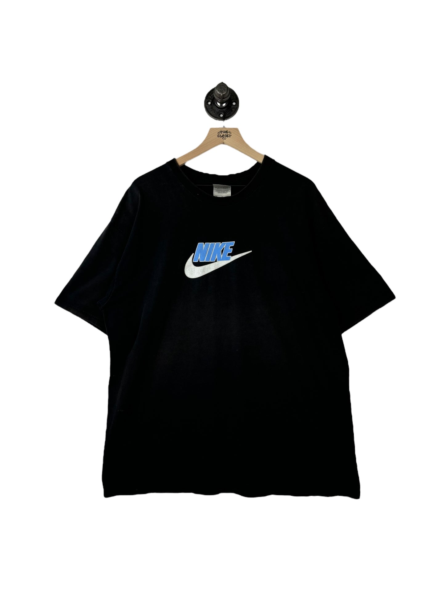 (XL) Vintage Y2K Nike Logo Tee