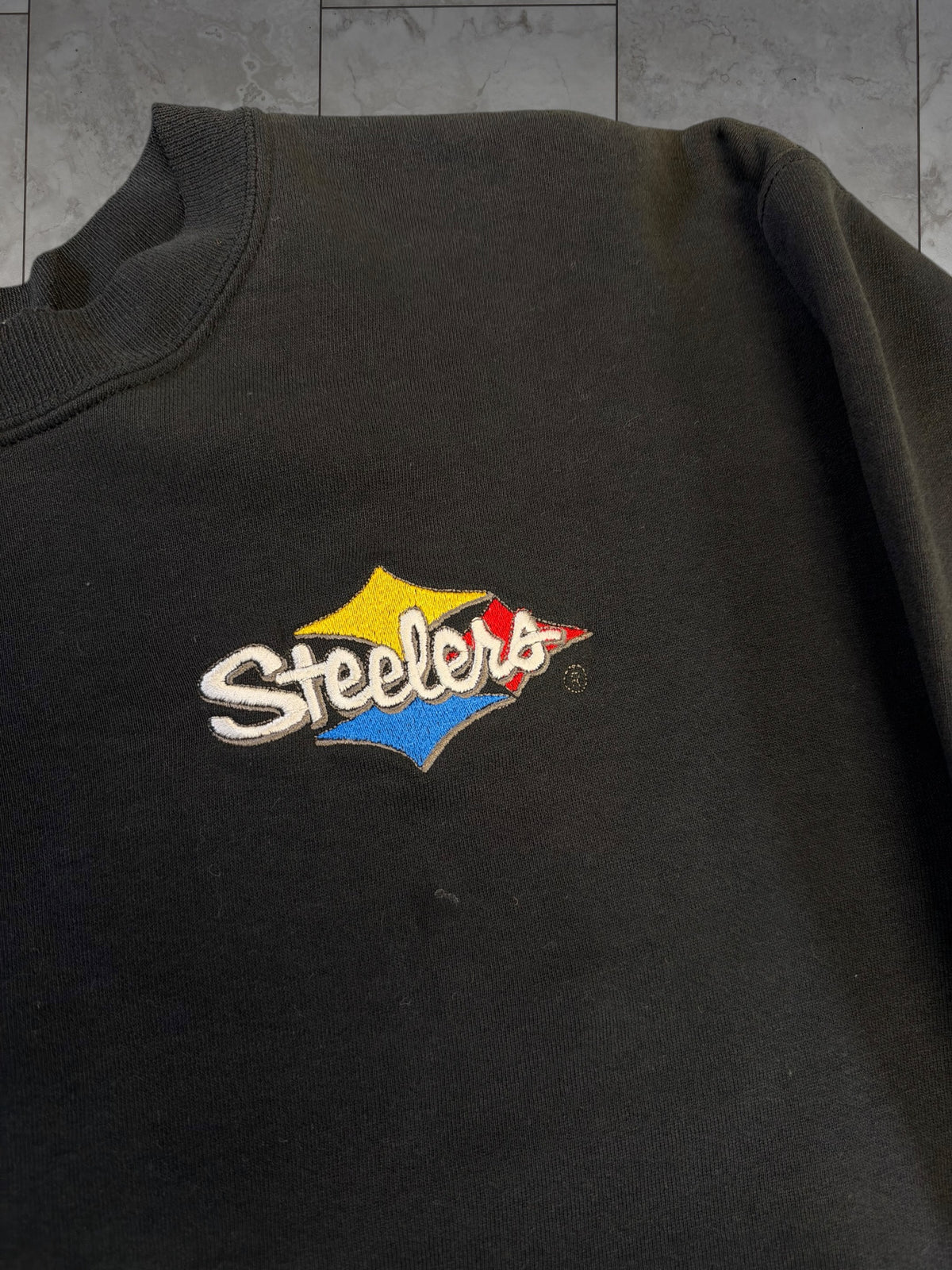 (S/M) Vintage 90's steelers Embroidered Crewneck