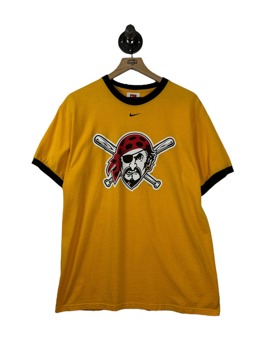 (M) 2004 Pirates Center Swoosh Tee