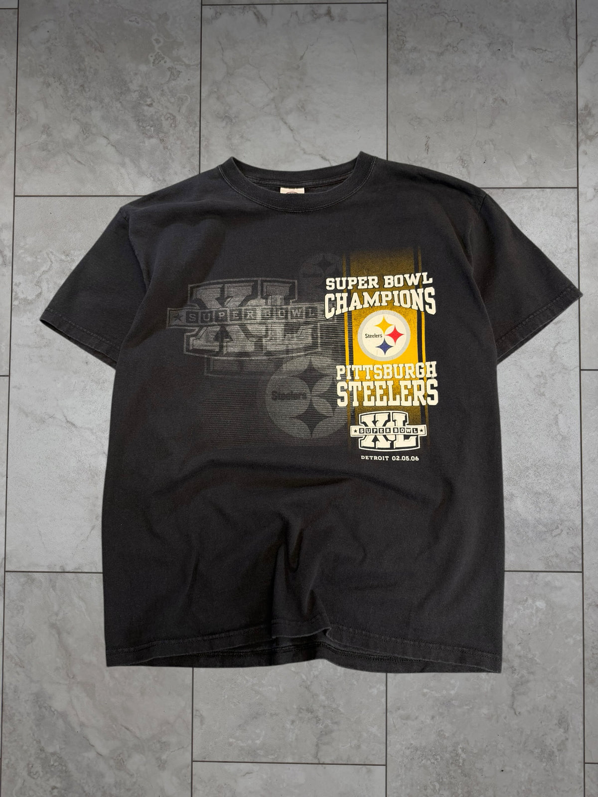 (S) 2006 Steelers Superbowl XL Champs Graphic Tee