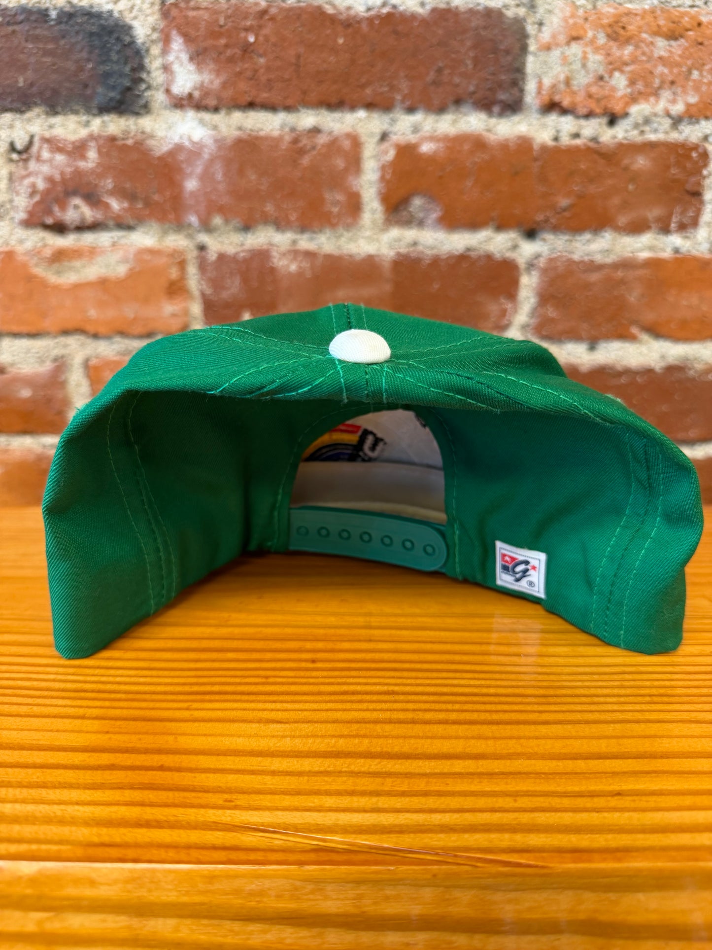 Vintage Hawaii Rainbows Hat