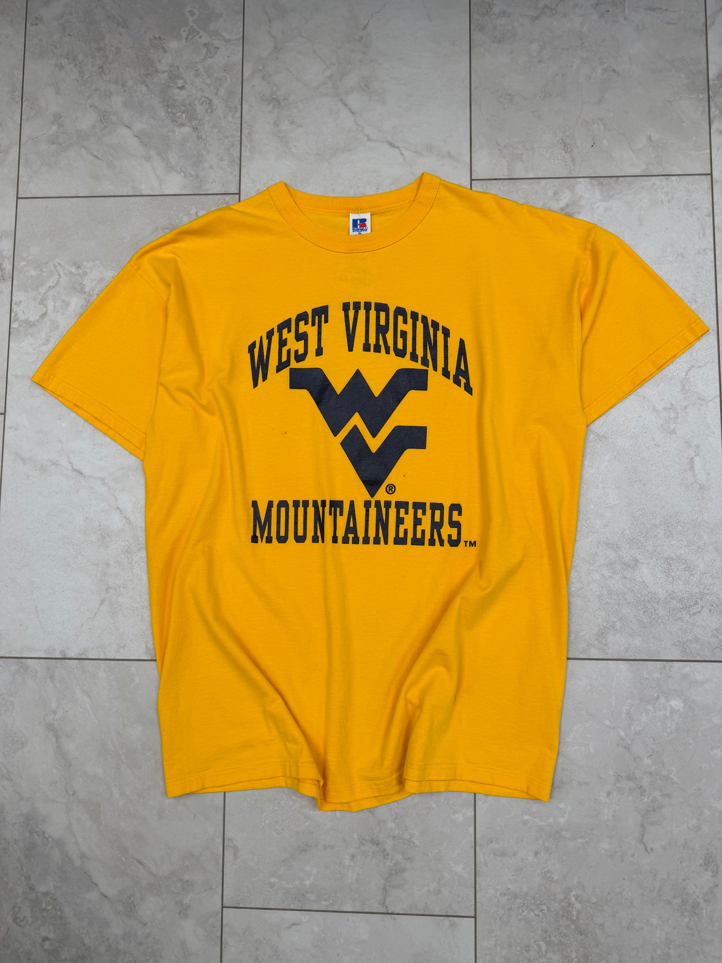 (XL) Vintage 90’s West Virginia Mountaineers Graphic Tee